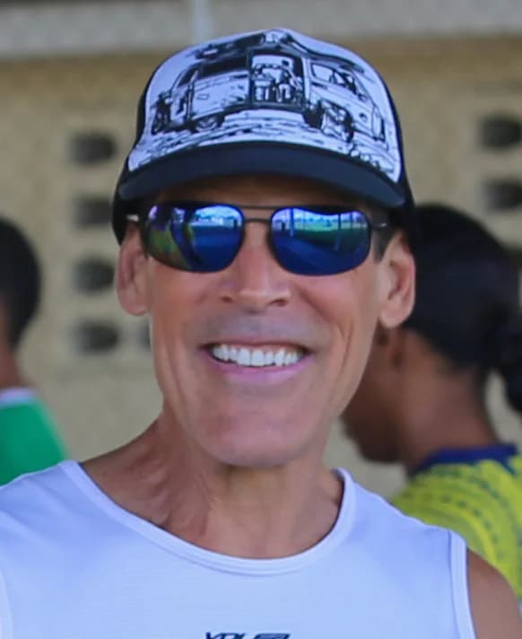 Thank you to Suva Grammar School for being part of our #BestFootForward Sports Diplomacy program with ultramarathoner Dean Karnazes and Teen's Run D.C.'s Sarah Berardo. The student leaders had a leadership building exercise with Sarah follo