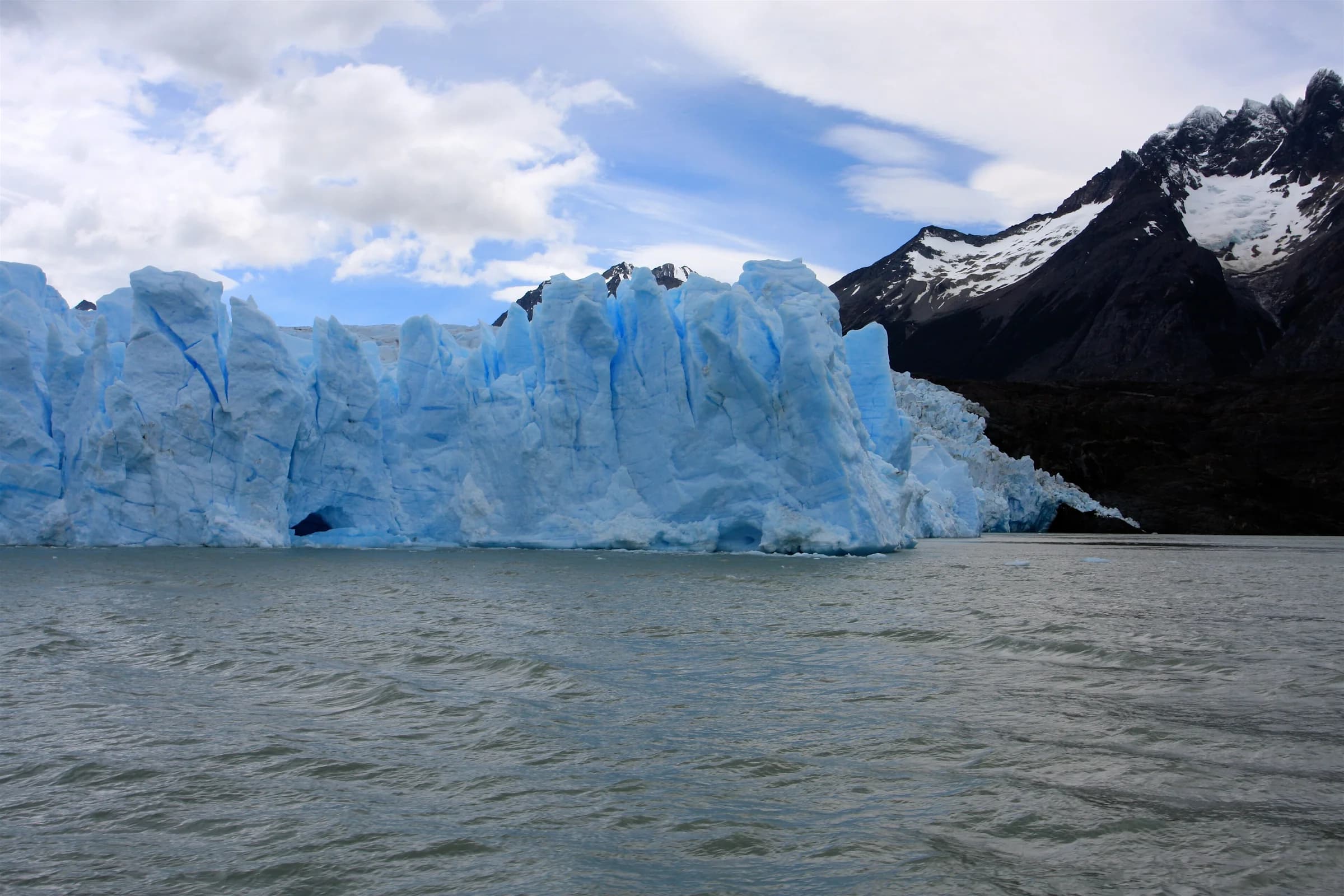 Torres del Paine O Circuit — Around the Paine Massif route
