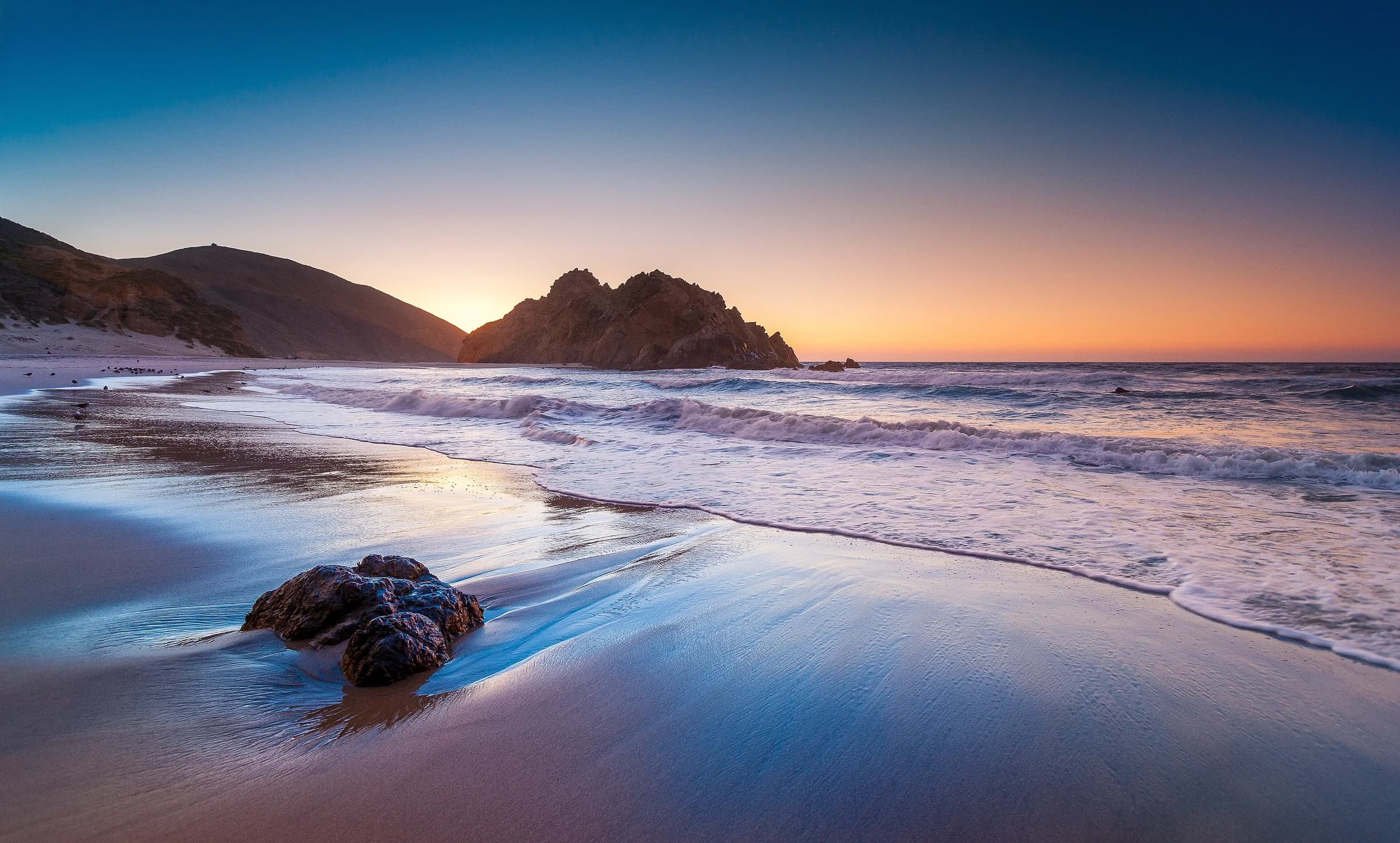 Pfeiffer Beach and offshore rock formations in Big Sur