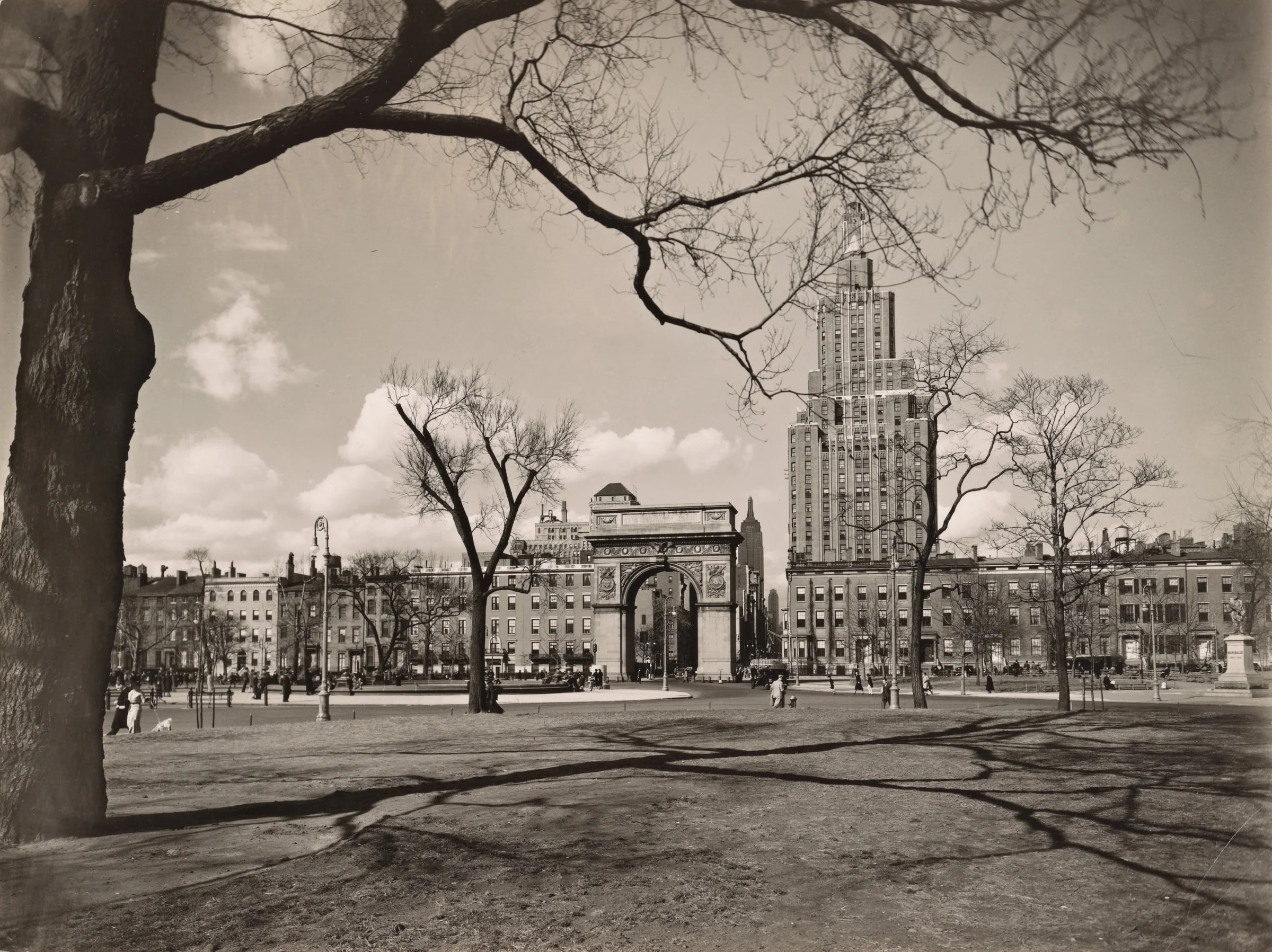 Washington Square Park and arch in a 1936 photograph.